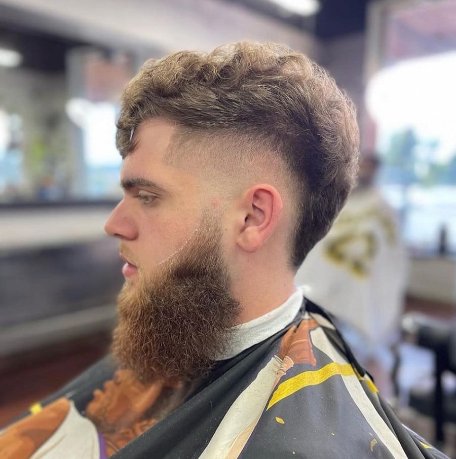 mohawk fade with beard