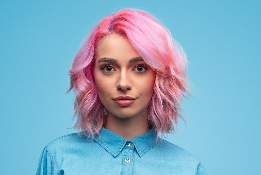 pastel pink edgy wavy bob