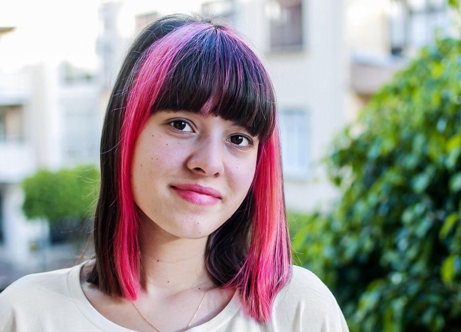 long bob with pink highlights