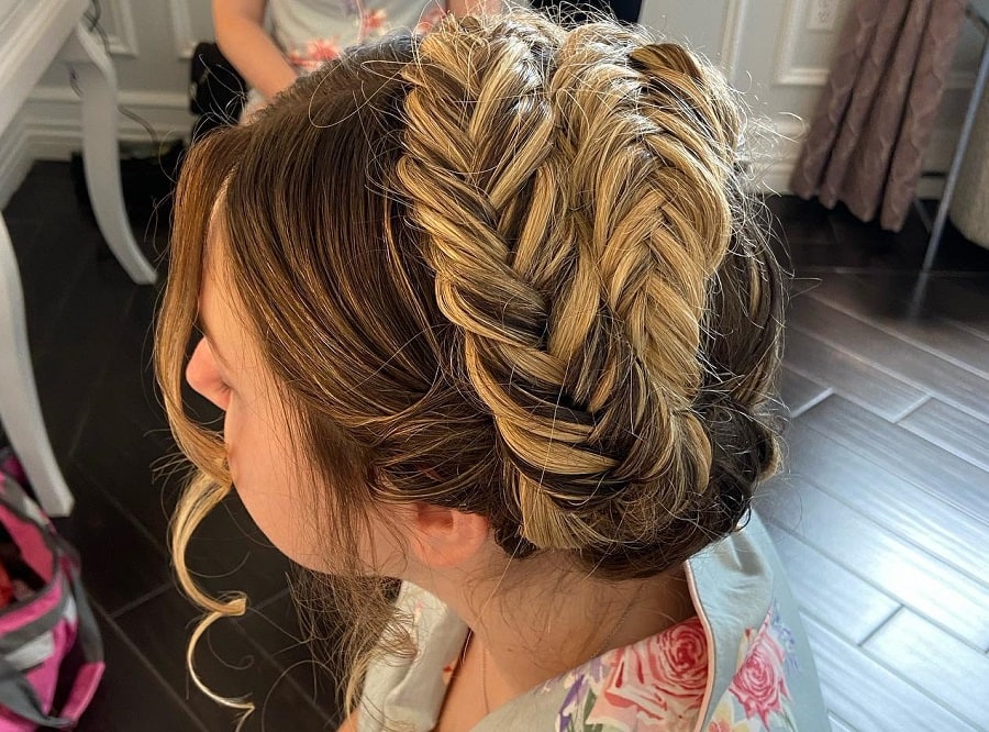 milkmaid braid for balyage hair