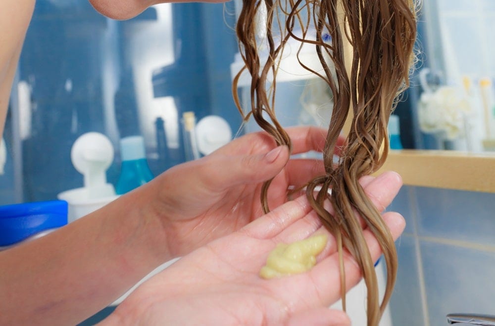 How to Use Leave-in Conditioner Prior to Bleaching