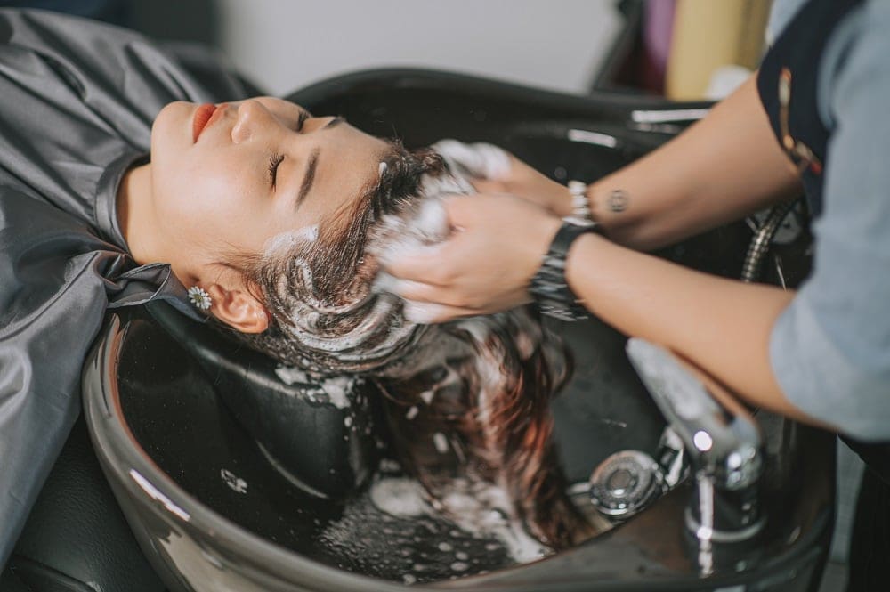 Do You Rinse Hair Dye Out With Shampoo?
