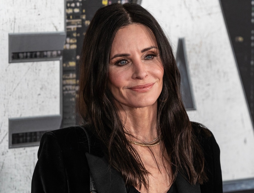 brunette actresses over 50 - Courteney Cox