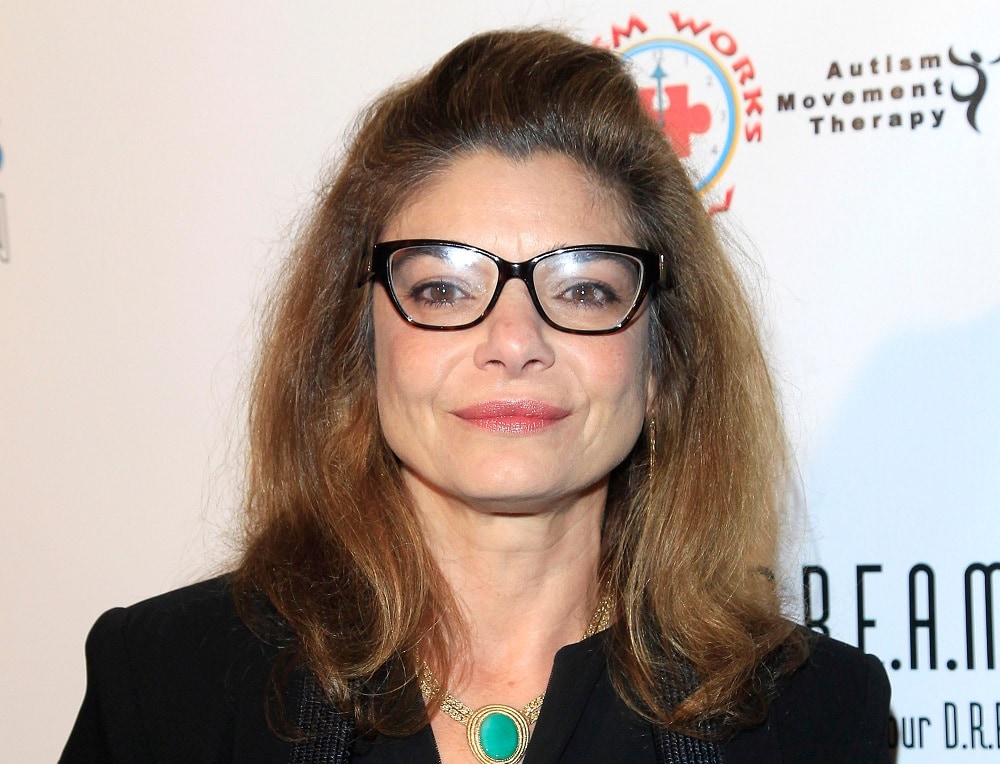 brunette actresses over 50 - Laura San Giacomo