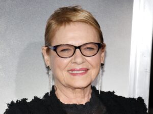 16 Older Actresses Who Rocked Blonde Hair Like A Pro | Hairdo Hairstyle