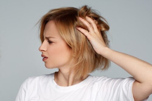 How To Prevent & Treat Scabs on the Scalp After Bleaching Hair