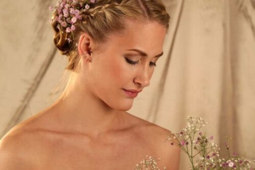 21 Trendy Bridesmaid Hairstyles with Braids in 2024